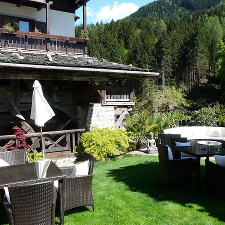 Zur Muehle Wohlfuehloase Hotel โตรเดนา ภายนอก รูปภาพ