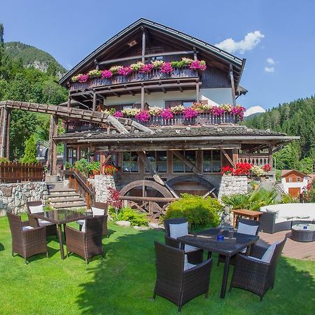 Zur Muehle Wohlfuehloase Hotel โตรเดนา ภายนอก รูปภาพ