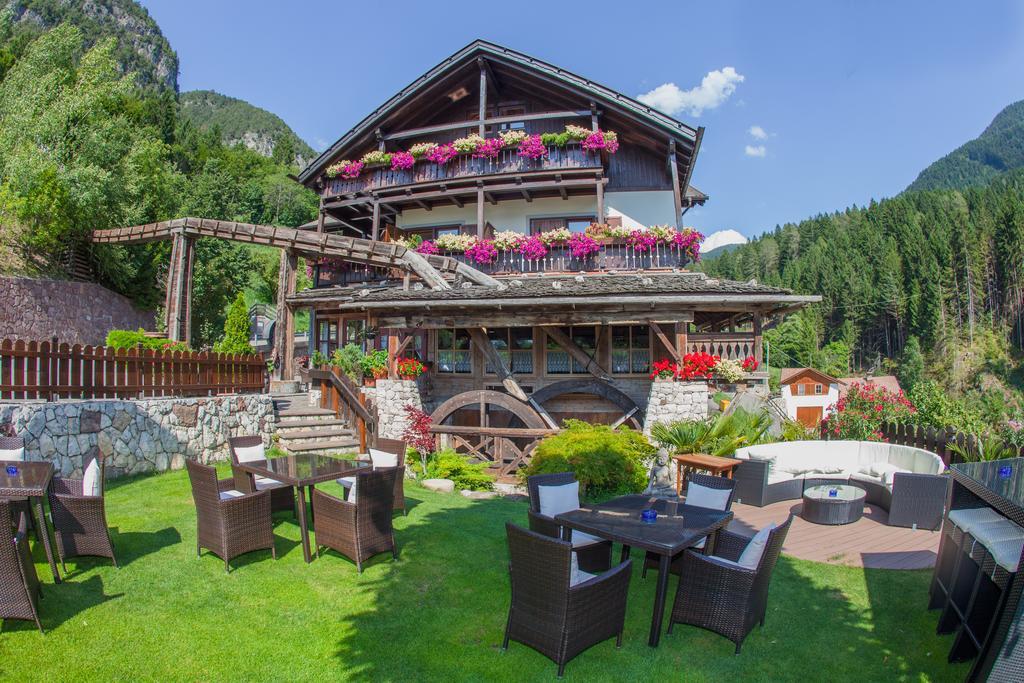Zur Muehle Wohlfuehloase Hotel โตรเดนา ภายนอก รูปภาพ